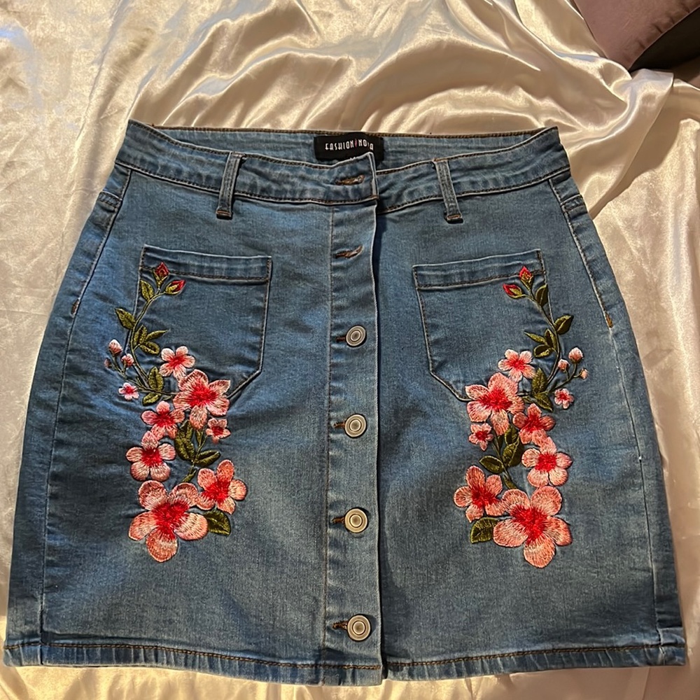 Jean skirt size medium